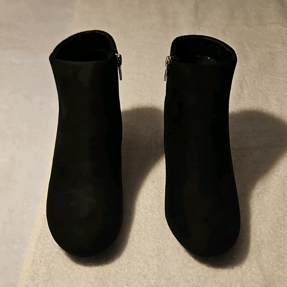 J.Adams Shoes Jody Black Suede Ankleβ Bootie Zipper Round Toe Women 6.5